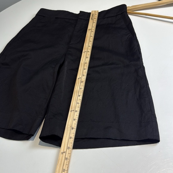 Vince Black Flat Front Bermuda Shorts Size 4 - Picture 7 of 8